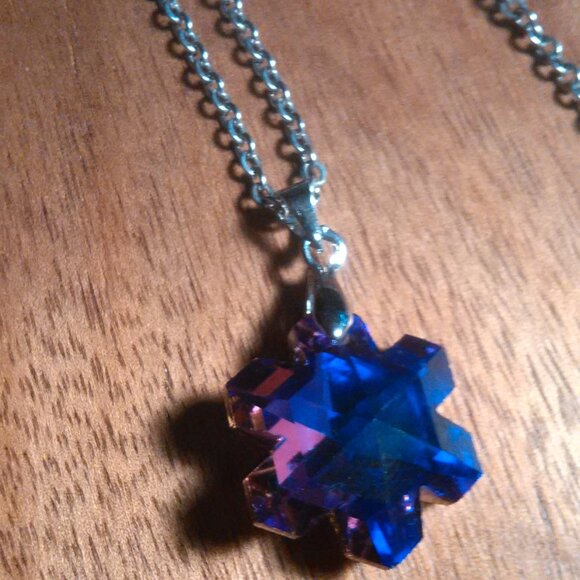 Magic Color Crystal Snowflake Brass Pendant Stainless Steel Necklace - Picture 2 of 16